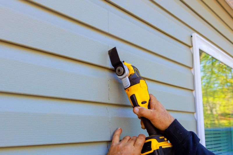 Final Touch-Up on Vinyl Siding